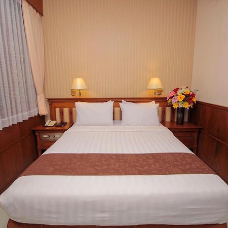 Sapta Nawa Resort 1 Gresik ภายนอก รูปภาพ