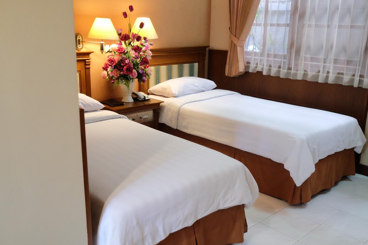 Sapta Nawa Resort 1 Gresik ภายนอก รูปภาพ