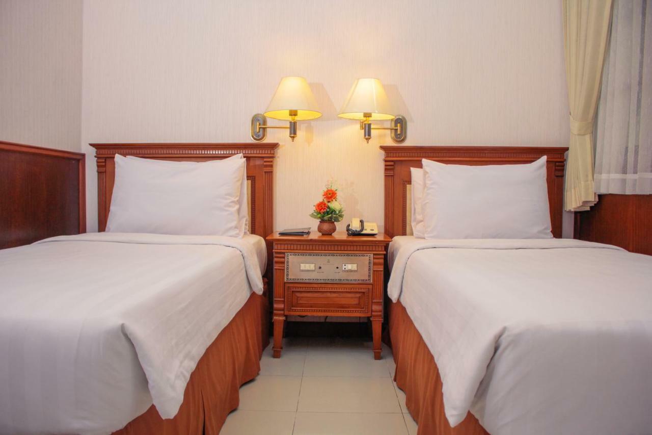 Sapta Nawa Resort 1 Gresik ภายนอก รูปภาพ