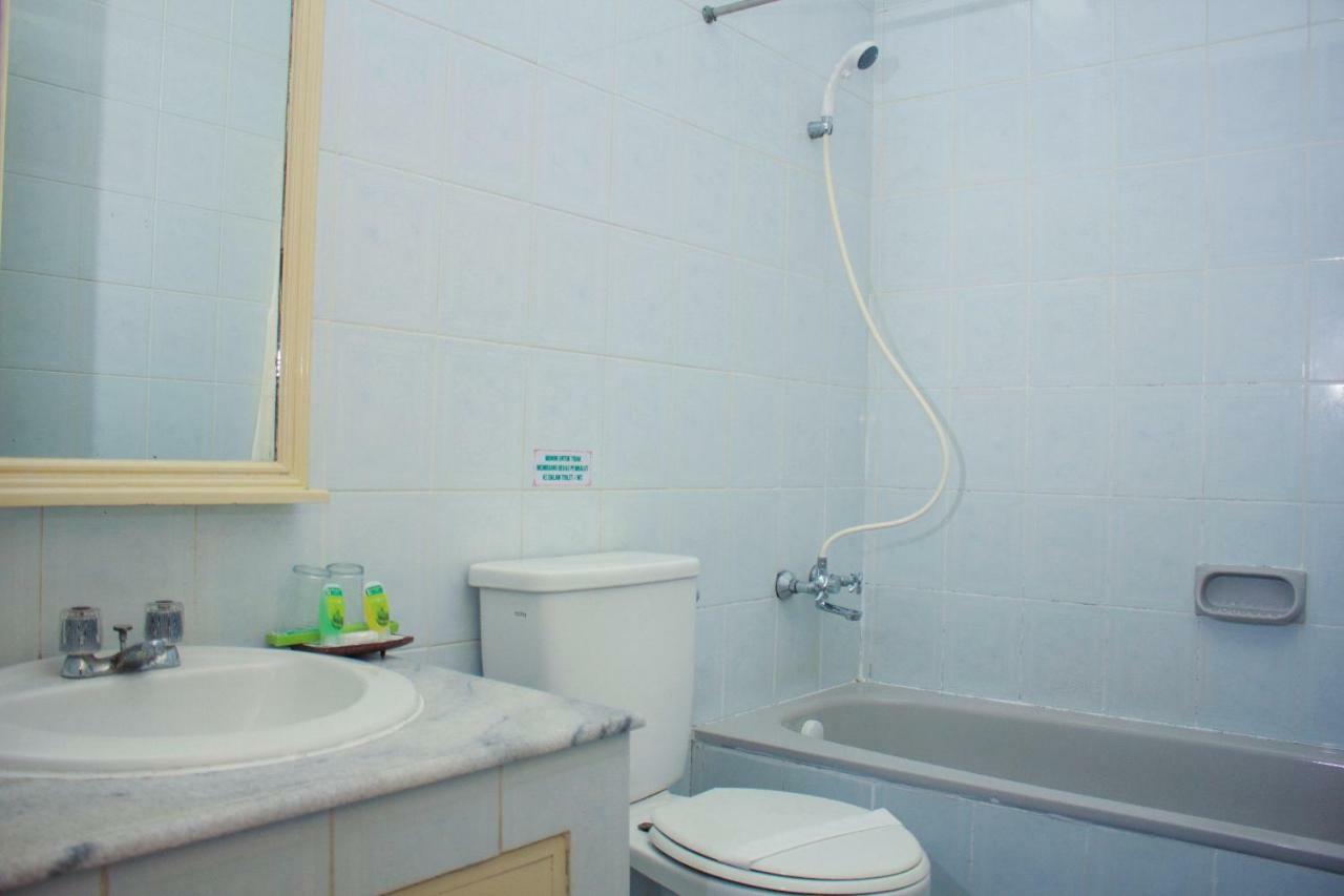 Sapta Nawa Resort 1 Gresik ภายนอก รูปภาพ